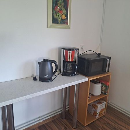 Apartments Bukor With Seasonal Pool Lukovica pri Domžalah المظهر الخارجي الصورة