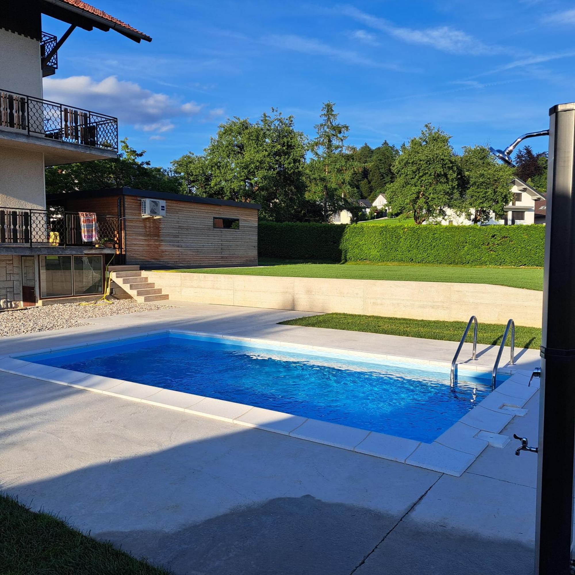Apartments Bukor With Seasonal Pool Lukovica pri Domžalah المظهر الخارجي الصورة